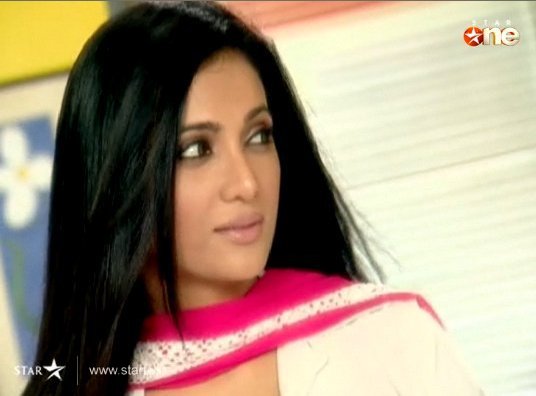 STAR10 - Dill Mill Gayye Capturi48