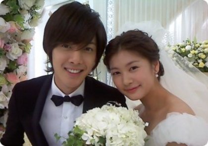 pk26 - Playful kiss