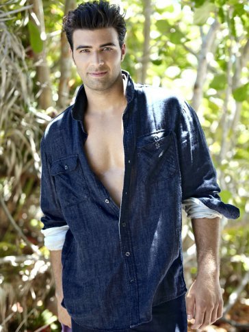  - Mi corazon insiste