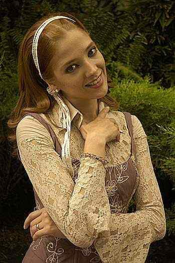 ad29 - Adela Noriega