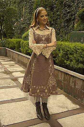 ad35 - Adela Noriega