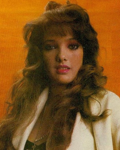 002adelareinamadre7ic