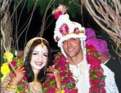 images (2) - Hrithik-Suzanne