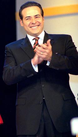 5383f692a092e2e9bb141d15e076f8 - Cesar Evora
