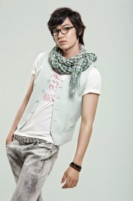 9 - o Lee Min Ho o