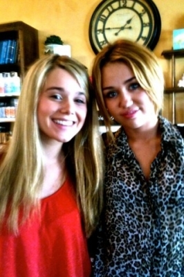 Miley (1) - At a hair salon with Liam 18th August