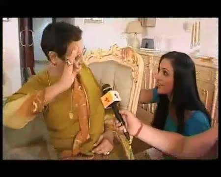 1 (30) - DILL MILL GAYYE Shilpa Anand Prepares Gajar Ka Halwa Caps