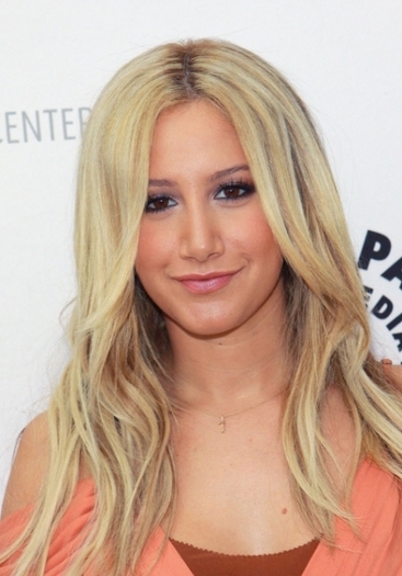 Ashley Tisdale (26) - x - Ashley Tisdale