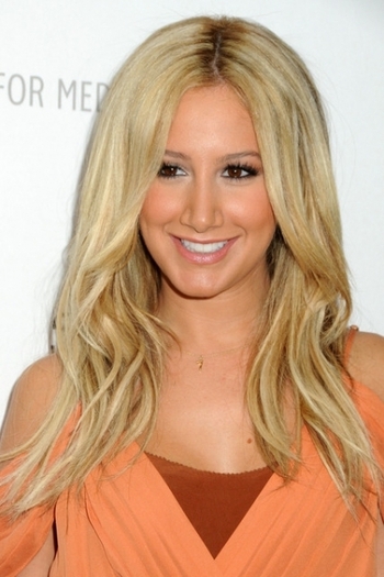 Ashley Tisdale (31) - x - Ashley Tisdale