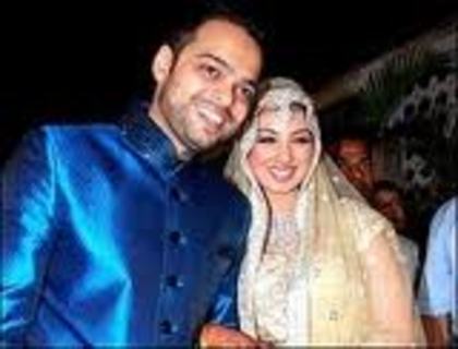 images (19) - Ayesha Takia-Farhan Azni