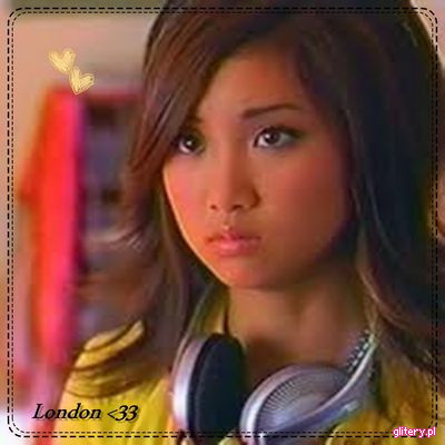 Asta ai vrut sa faci? [venind la Dennise]