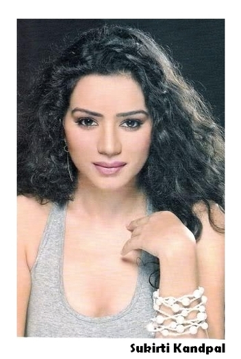 2 - DILL MILL GAYYE SUKIRTI KANDPAL AKKA RIDDHIMA 2 PICTURE GALLERY