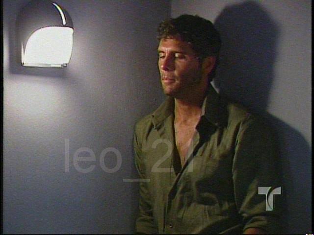 247ik6rw - Christian Meier