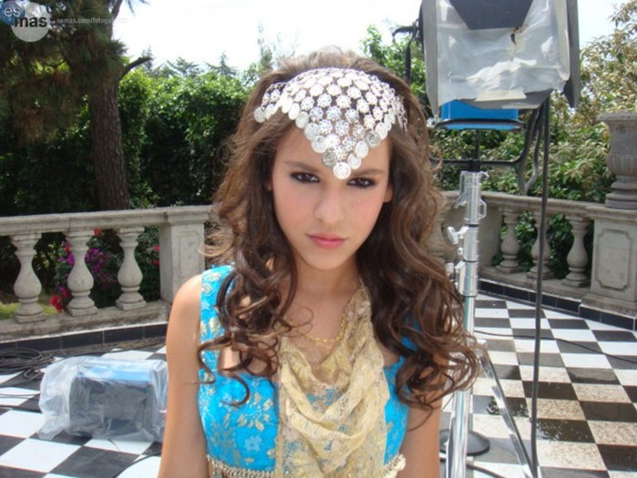 14155164667e60102cb01f0 - Danna Paola