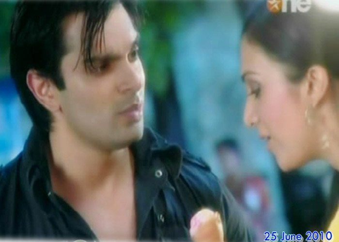 37175_139758616074279_100001204234619_235854_5679708_n - xxKaran Singh Grover si Shilpa Anandxx