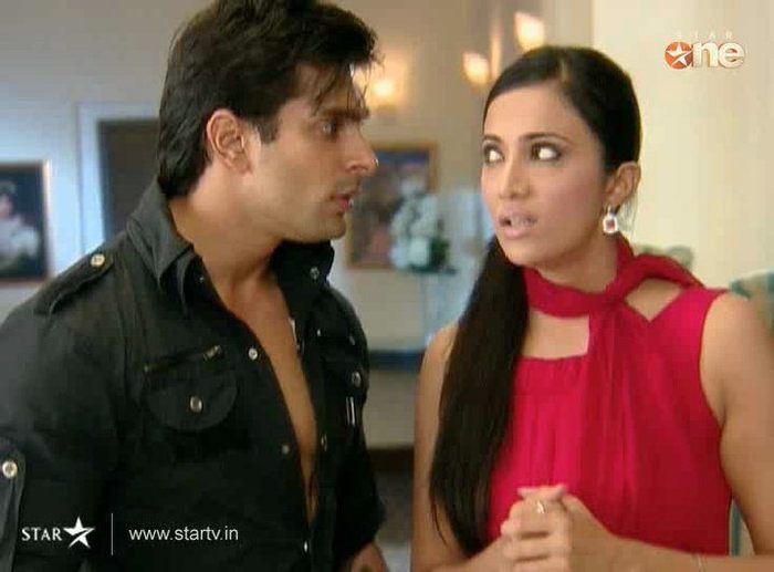 74294_139758246074316_100001204234619_235828_5056638_n - xxKaran Singh Grover si Shilpa Anandxx