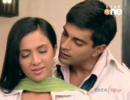 248959_121303927950996_100002141692772_171784_5926747_n - xxKaran Singh Grover si Shilpa Anandxx