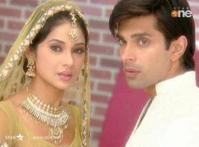 24527_400567041992_300183856992_4457762_261893_n