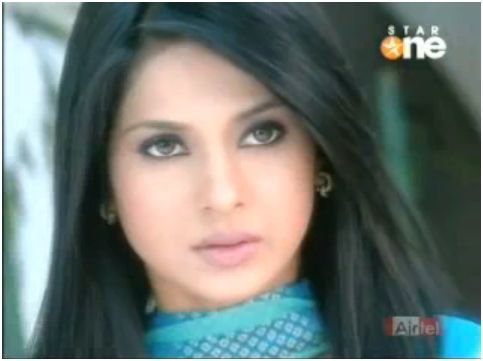 25177_394552916992_300183856992_4296722_3854906_n - xxJennifer Winget-Ridhima xx