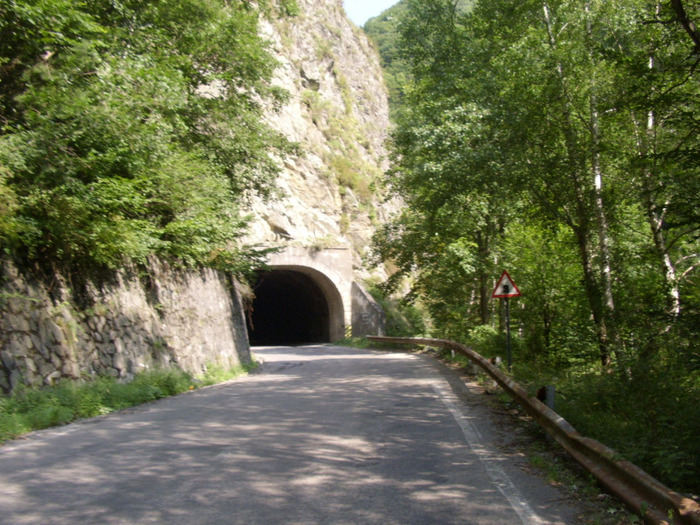Spre Lacul Vidraru