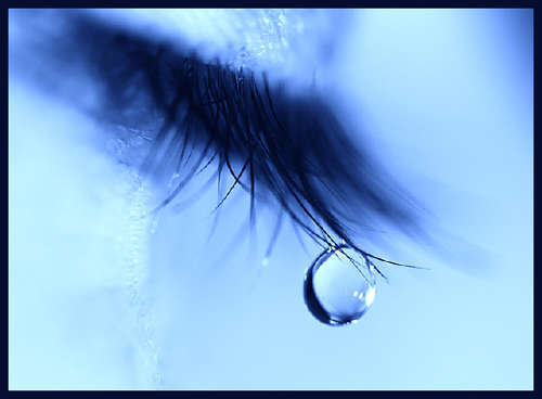 lacrima datorata iubire - POZE lacrimi de iubire