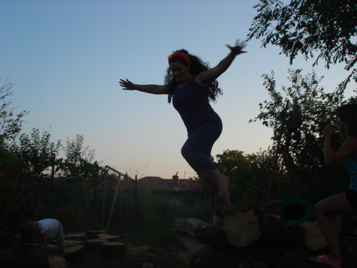 SARITURA IN NOAPTE:)) - OLIMPIADA DE LA TARA