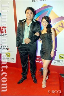 31 - DILL MILL GAYYE SHWETA GULATI AKKA DR NIKKITA MALHOTRA PICTURE GALLERY