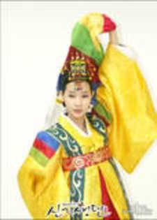  - Geum Ra Ra devine gisaeng