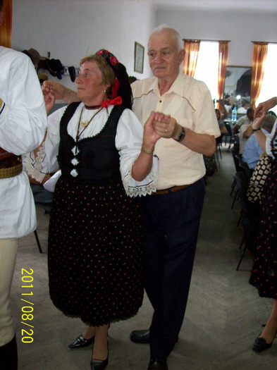 102_0736 - PALOS-ARDEAL -Fiii satului 2011