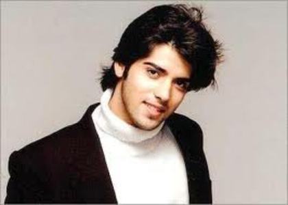 images (8) - Kinshuk Mahajan sau Ranvir