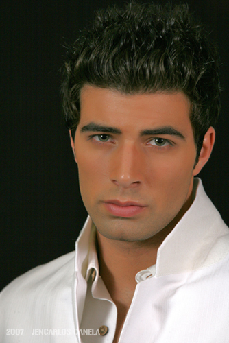 jen 10 - jencarlos canela