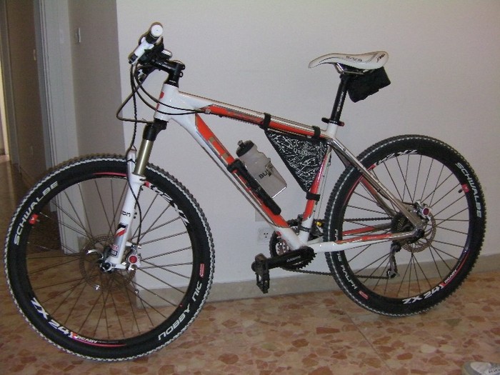 SANY0084 MONTAN BAYK 400 EURO negociabil. - BICICELETE DE VANARE- 01