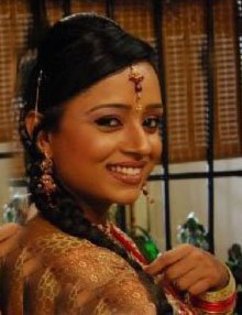 217085_200011036706134_100000917176695_531720_1534095_n - Parul Chauhan