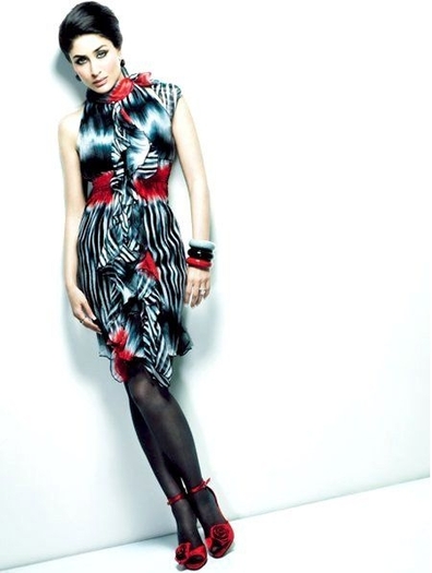 kareena+kapoor+(6) - KAREENA KAPOOR