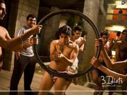 images (46) - 3 Idiots