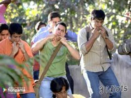 images (51) - 3 Idiots