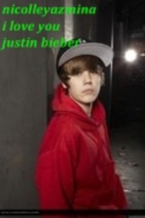 30027566_WRYGGEEMT[1] - justin bieber cel mai frumos baiat