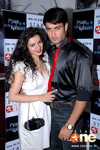 148497_129523920434524_115358885184361_141900_559231_n - xxSukirti Kandpal si Vivian Dsena-Piya si Abhayxx