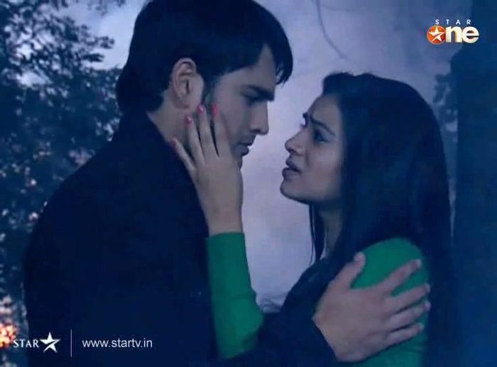 250009_172869999439682_163687603691255_452259_4948994_n - xxSukirti Kandpal si Vivian Dsena-Piya si Abhayxx