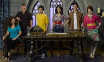 Sezonul 4 - Magicienii din Waverly Place