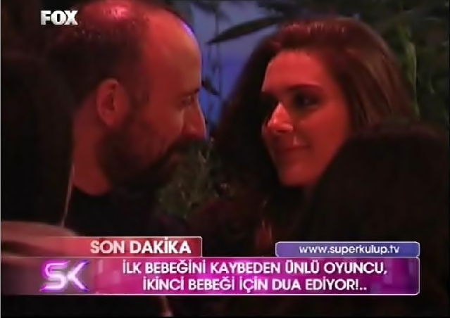 Bergu ve Halit - x - Bergu si Halit - Ce frumos se privesc