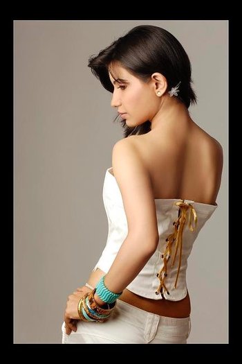 24343121065531244009121