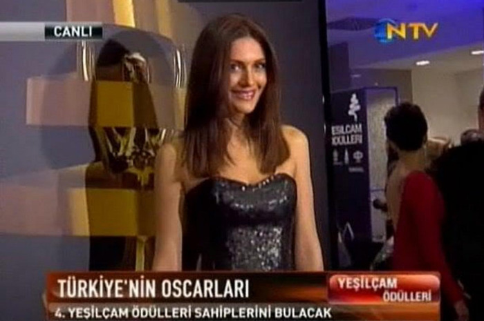 Bergu (1) - x - Berguzar la premiile Oscar turcesti 28 Martie 2011