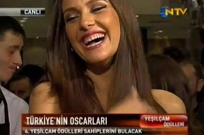 Bergu (3) - x - Berguzar la premiile Oscar turcesti 28 Martie 2011
