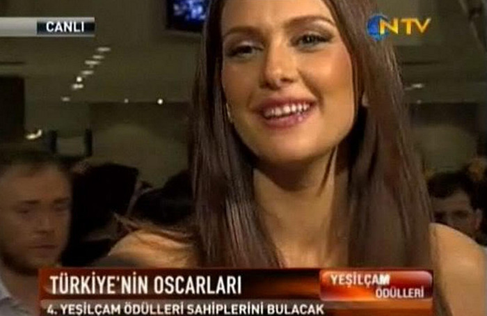 Bergu (4) - x - Berguzar la premiile Oscar turcesti 28 Martie 2011