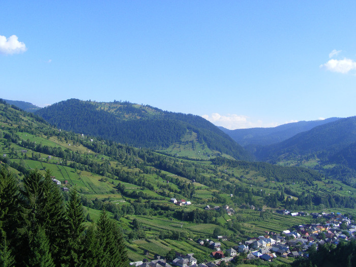 DSCF0773 - August 2011 Gutai Rodnei Suhard Tibles
