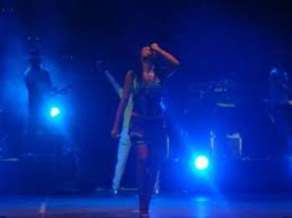 images (5) - 1-Maite-1