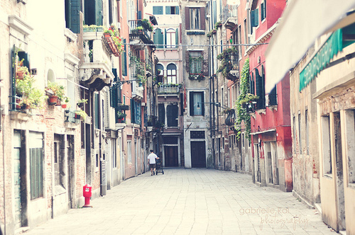 tumblr_l8mvrgPRT11qzeh8no1_500