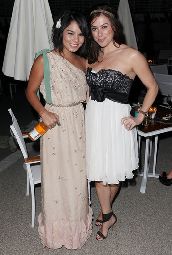 Vanessa+Hudgens+64th+Annual+Cannes+Film+Festival+LlLXbP3fcc9l