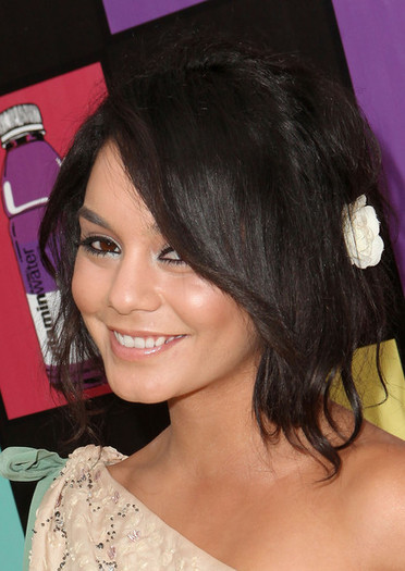 Vanessa+Hudgens+64th+Annual+Cannes+Film+Festival+YLy8Q2NhfVCl